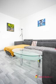 REZERVOVANÝ- na predaj nádherný 2 izbový byt v Dubnici nad V - 12