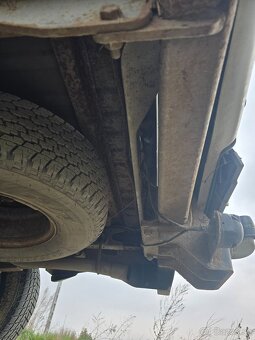 Toyota Hilux D-4D 3.0 TDI 126KW 4X4 - 12