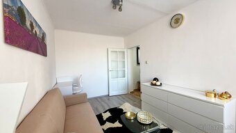 TERASA - 1 IZBOVÝ BYT 32 M2, UHEROVA ULICA 1 POSCHODIE - 12