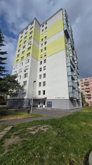 2-izb. byt na ulici Z. Nejedlého v Leviciach - 63,70 m2 - 12