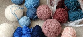 Vlna na pletenie a háčkovanie rôzna 3500g - 12