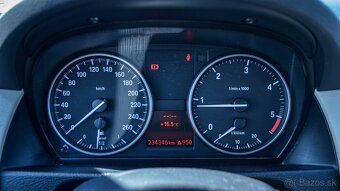 BMW X1 xDrive 20d - 12
