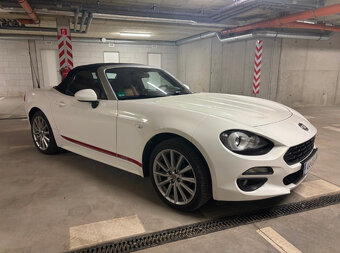 Fiat 124 Spider - 12