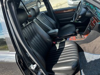 Mercedes-Benz 200 124E - 12