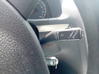 WOLKSVAGEN Touran 1.9tdi 77kw R.V.2009 - 12