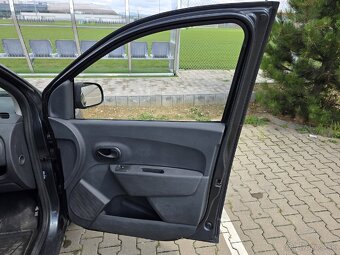 Dacia Dokker 1.6 benzín – N1 – 2-miestna - 12