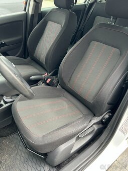 Opel Corsa D 1.2 - 12