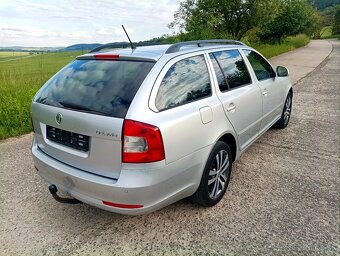 ŠKODA OCTAVIA COMBI II 2.0 TDI CR XENON MODEL 2013 - 12