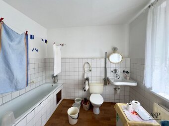 NA PREDAJ 2 IZB. BYT S LOGGIOU, 64M2, SOTINSKÁ UL., SENICA - 12