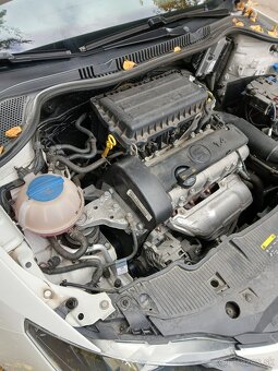 Predám Seat ibiza 1.4 16V - 12