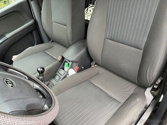 KIA Sportage 2.0 CVVT - 12