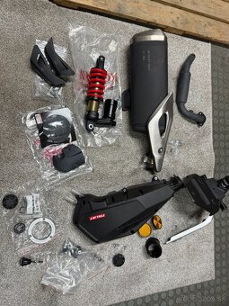 Italjet Dragster 300 Gresini Racing - nová cena - 12