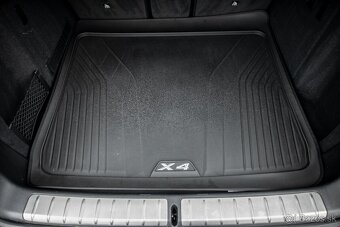 BMW X4 XDrive20d mHEV A/T M-packet - 12