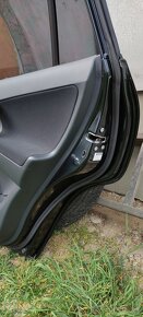 Toyota RAV4 3. generácia 2006-2013 - 12