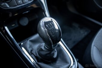 Opel Astra Sport Tourer ST 1.4 Turbo 140k Cosmo - 12