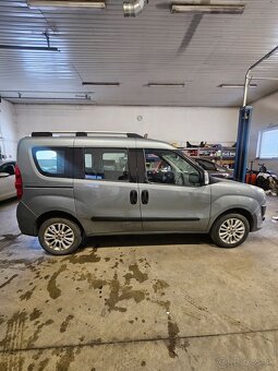 Fiat Doblo1,3diesel Multijet 66kw/90Hp s poškodeným motorom. - 12