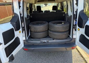Ford Transit Connect 1,5TDCi/74kw serviska nová STK nafta - 12