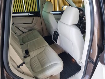 Volkswagen Touareg II 3.0 V6 TDI 240k - 12