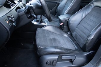 Volkswagen Passat 2.0 TDI Highline - 12