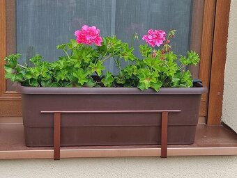 Držák květinových truhlíků BV - Instalace bez vrtání - 12