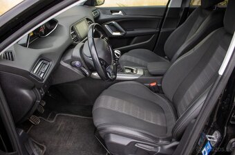 Peugeot 308 SW 1.5 BlueHDi - 12