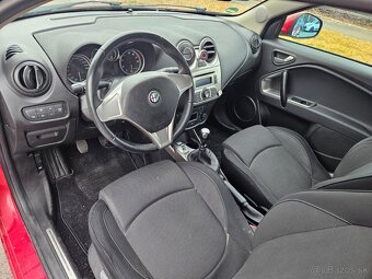 Alfa Romeo MiTo 1.4i 16v model 2010 - 12