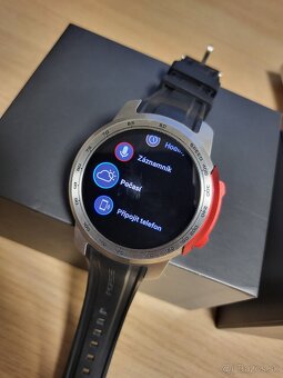 PORSCHE DESIGN LIMITED inteligentné hodinky - 12