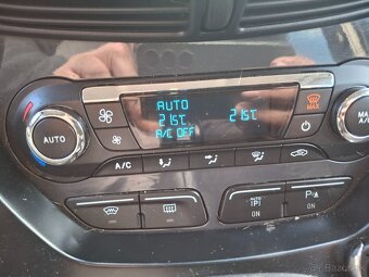 Ford Kuga 2013 2.0 TDCI 103 KW AUTOMAT 4x4 224000 km - 12