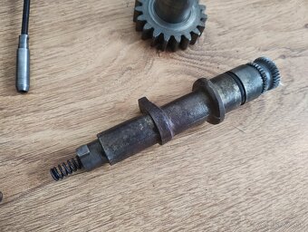 Predám diely na Jawa ČZ 250/353, Jawa pérák a ČZ 175/470 - 12