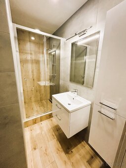 Zvolen, Zl. Potok – čerstvo zrekonštr. 2-izb. byt, 65 m2 - 12