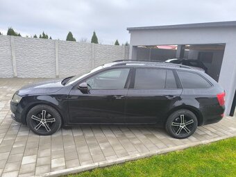 Škoda Octavia Combi 2.0 TDI Ambition DSG - 12
