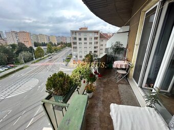 2 IZBOVÝ BYT TEHLA ,  59 m2 - ČSL. ARMÁDY - KE - STARÉ MESTO - 12