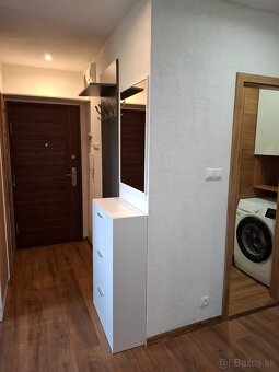 3-izbový byt po kompletnej rekonštrukcii – Levoča, zariadený - 12