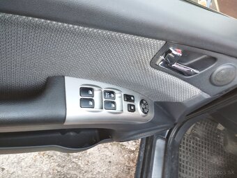 Kia Sportage 4wd 2.0crdi 103kw - 12