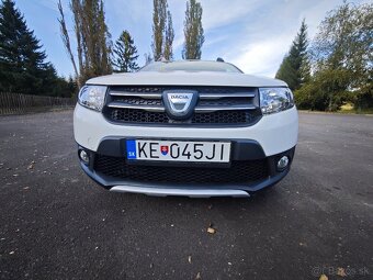 Dácia Sandero Stepway 0.9tce, 2014 - 12