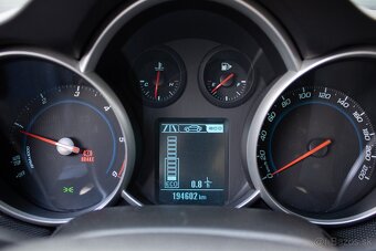 Chevrolet Cruze 1.7 D 96kW - 12