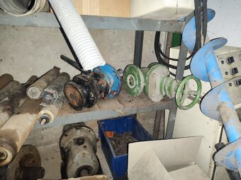 Náhradné diely - 12