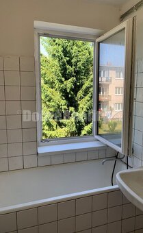 Predám: Moderný 1-izb. byt s balkónom v Trenčianskej Teplej  - 12