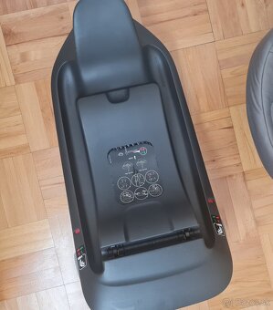 Vajíčko Cybex Aton S2 i-SIZE so základňou - 12