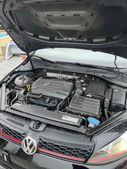 VW GOLF 7 GTI - 12