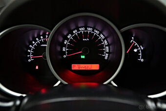 Kia Venga 1.6 CVVT TX A/T - 12