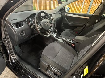 Škoda Octavia Combi 2.0 TDI Ambition DSG - 12