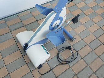 rehabilitačný bicykel na ruky nohy pre ZTP - 12