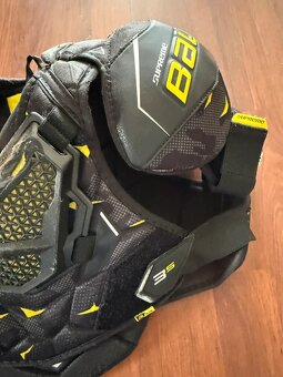 Hokejová vesta Bauer Supreme 3S JR M /M - 12
