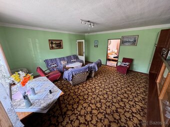 Rodinný dom s veľkým pozemkom - Spišská Nová Ves - 12