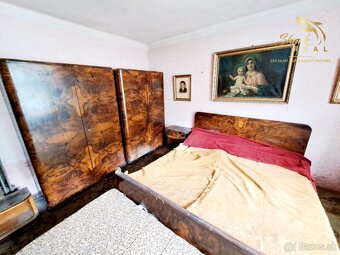 REZERVOVANÉ / Domček s veľkým potenciálom - 12