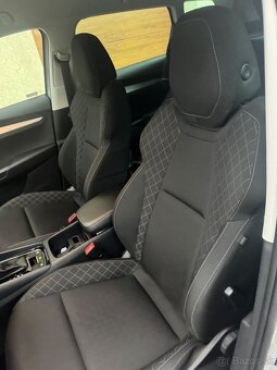 Škoda Karoq 140kw 4x4 Virtual webasto - 12