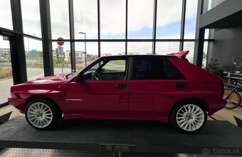 Lancia Delta HF Turbo Integrale 8V - 12