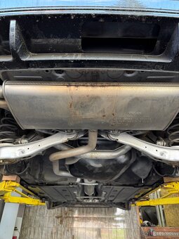 VW Golf VII 1,4 TSi R-line, SK auto - 12