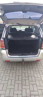 Opel Zafira - 12